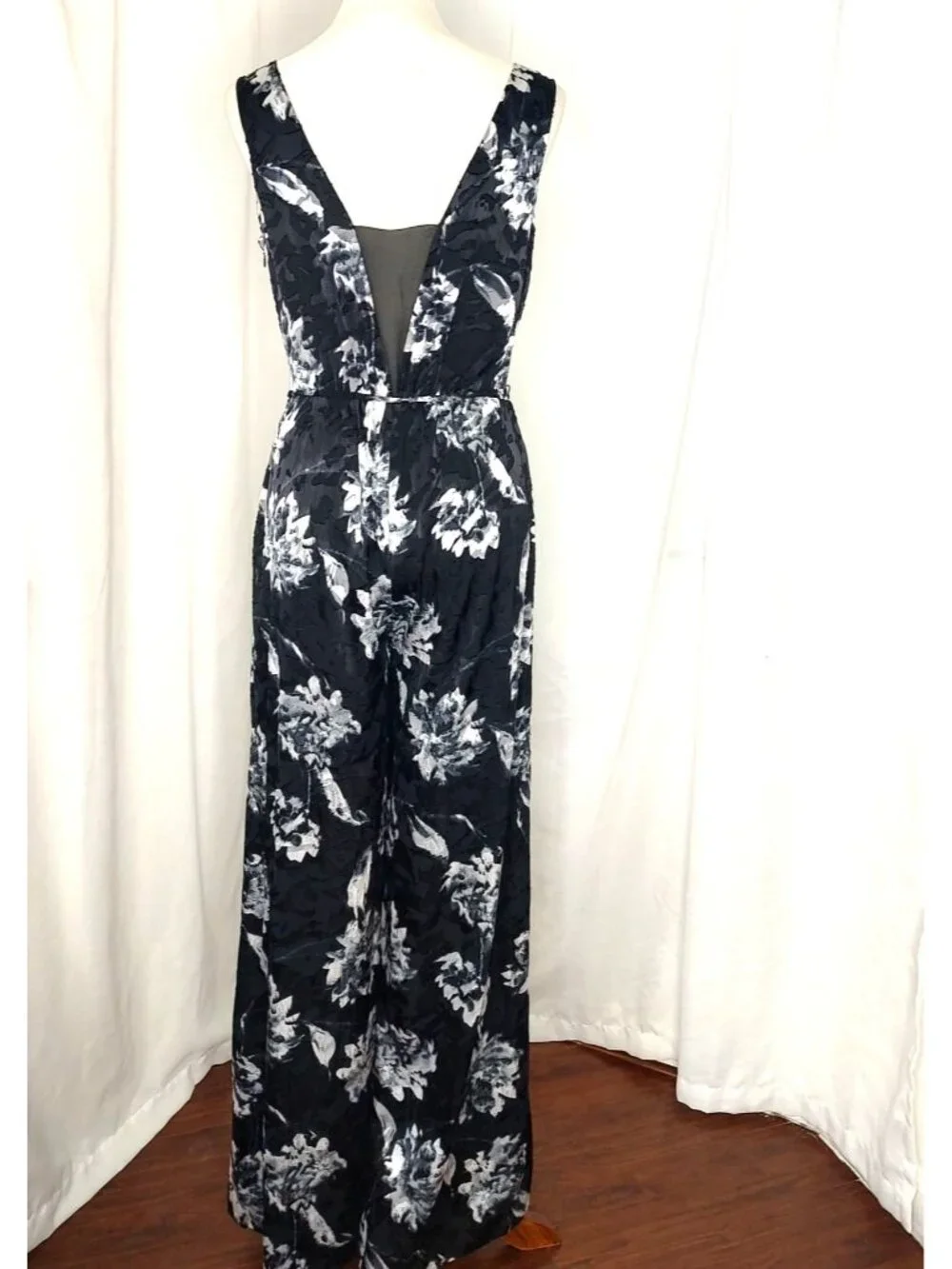 WHBM White House Black Market Avery Floral Black Burnout Jumpsuit 6 - Picture 6 of 11